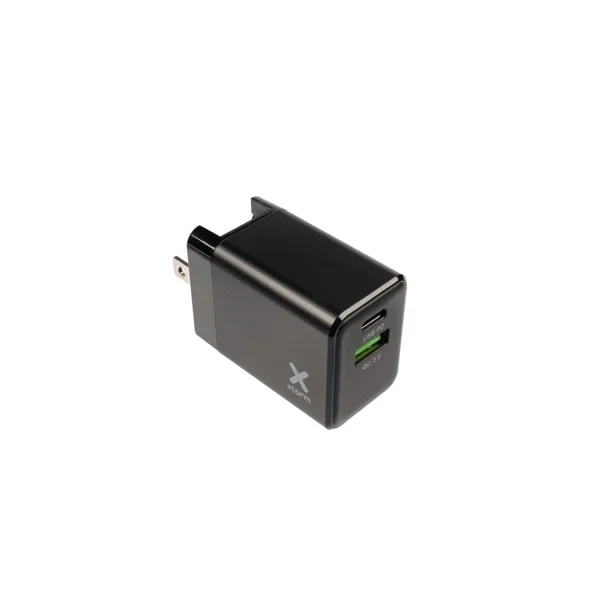 Oferta czasowa XTORM Volt Adapter sieciowy (20W) wymienne wtyczki - XA020U