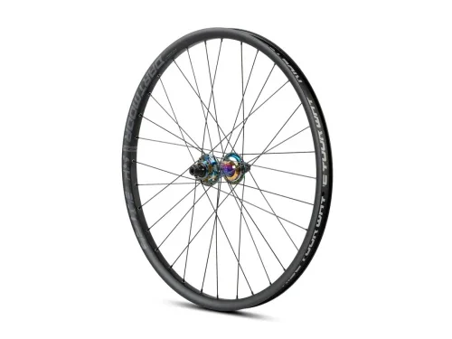 Koło Shield 26" tylne, singlespeed, 135x10mm, 32 otwory, driver 10T, czarne anodowane z piastą w kolorze petrol Okazja