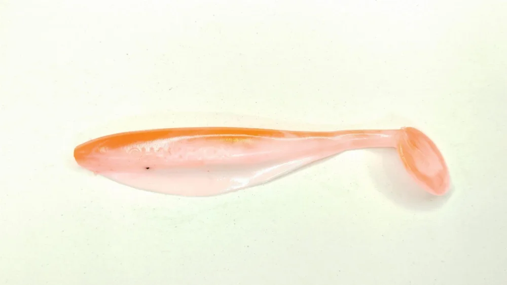 Nowy Guma Champion Żaglik 10cm 8,6g k.107 3szt.