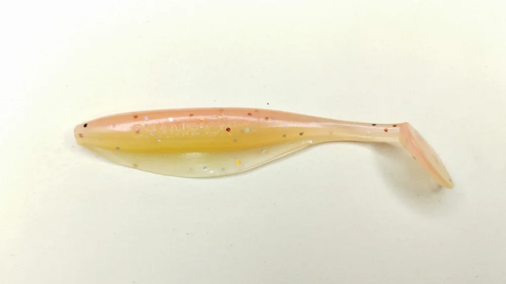 Guma Champion Żaglik 10cm 8,6g k.136 3szt. Hit sprzedaży