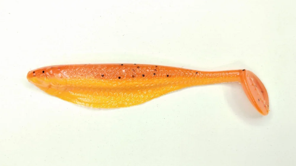 Zamów teraz Guma Champion Żaglik Pro 10cm 8,8g k.104 3szt.