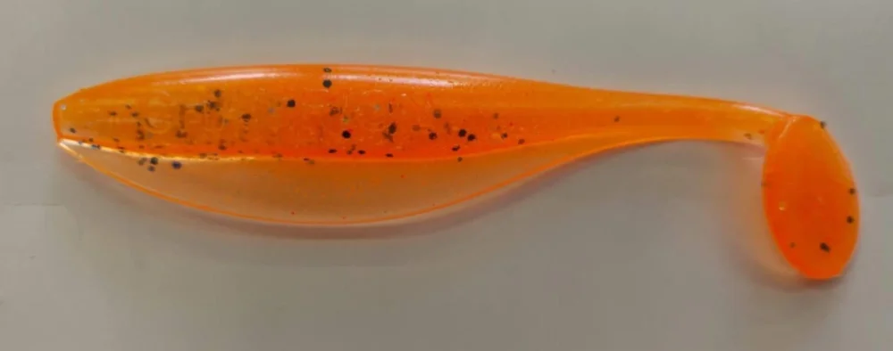 Ekspresowa dostawa Guma Champion Żaglik 12cm 10,4g k.113 3szt.