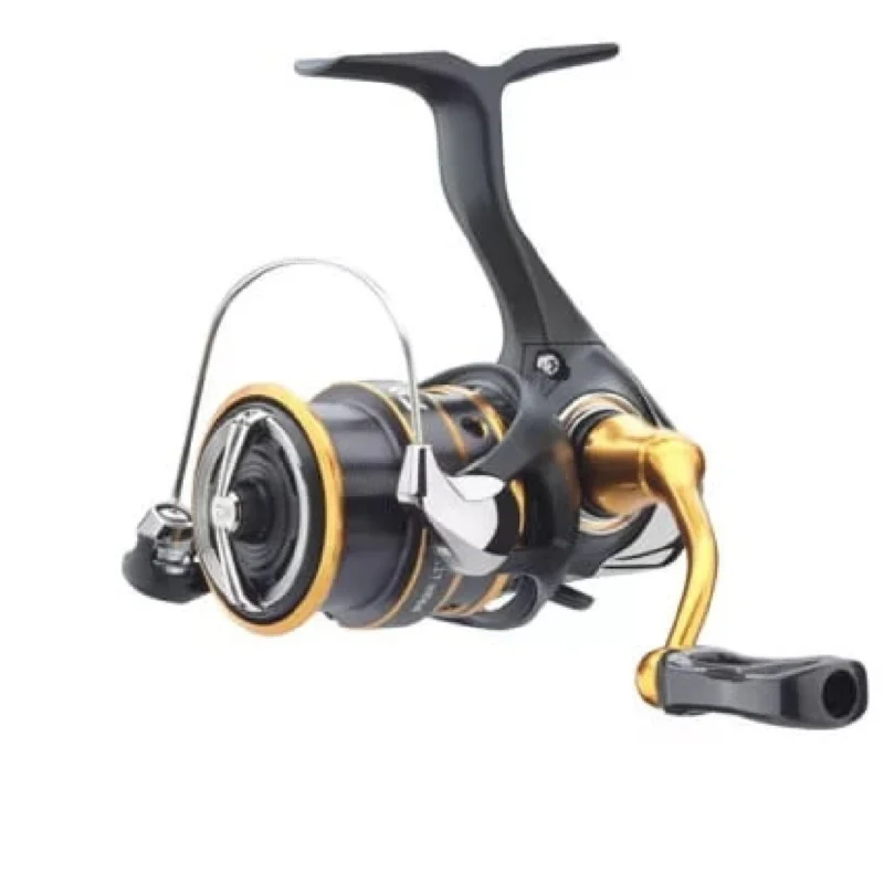 Nowość Daiwa 24 IPRIMI LT 2000S-P