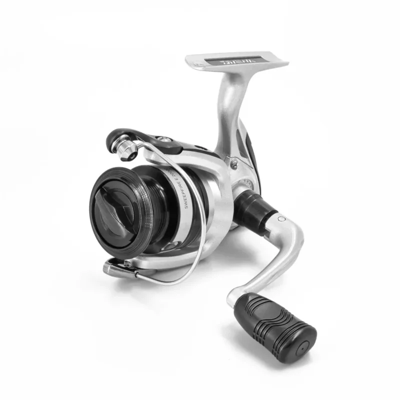 Kołowrotek spinningowy Daiwa Sweepfire EC 2000 1 łożysko Cena promocyjna